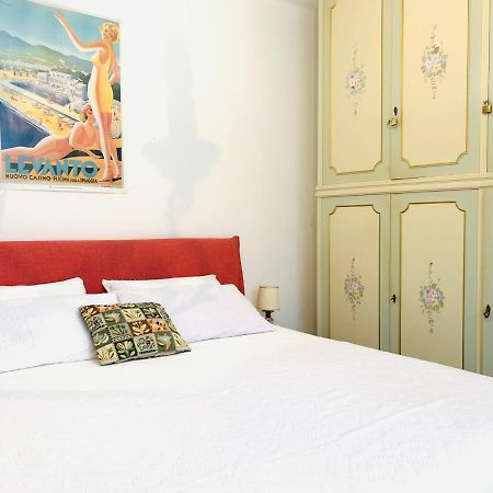 Prince Apartment Леванто Екстериор снимка