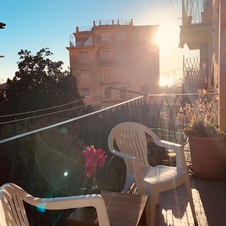 Prince Apartment Леванто Екстериор снимка